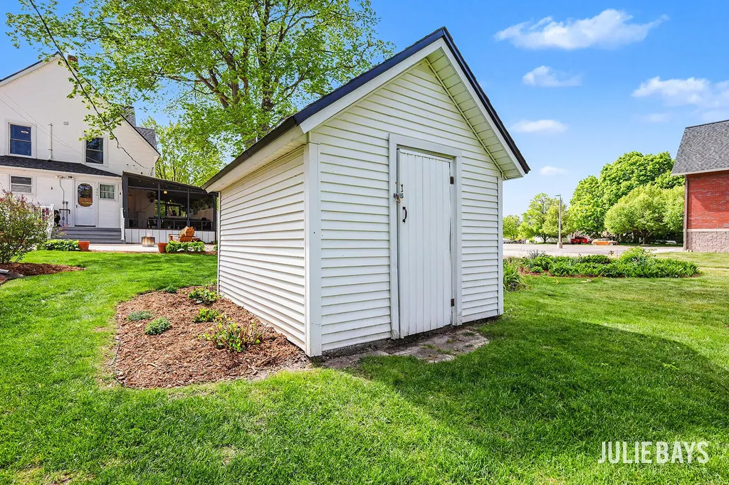 311 E Main Street Middleville Village MI 49333