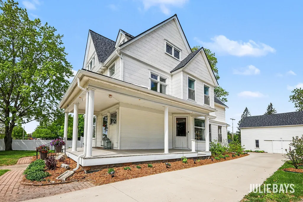311 E Main Street Middleville Village MI 49333