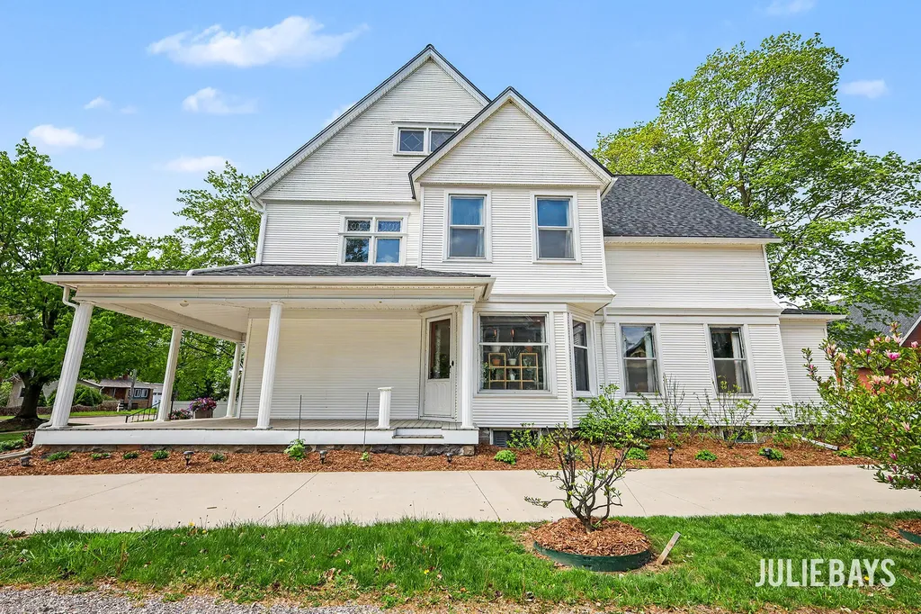 311 E Main Street Middleville Village MI 49333