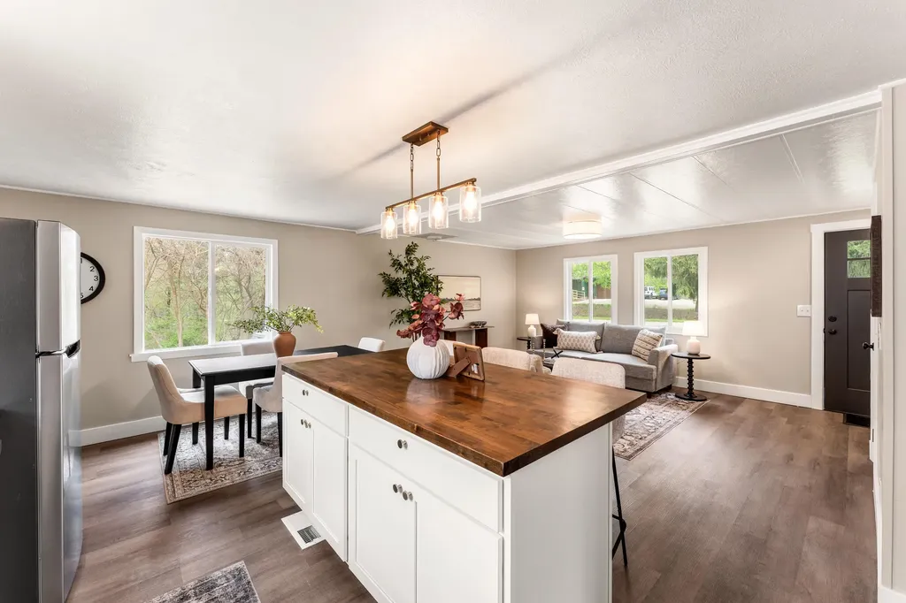 5684 142nd Avenue Fillmore Township MI 49423