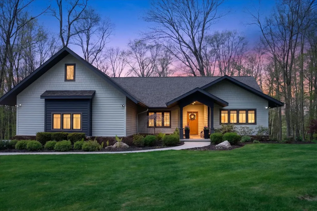 1901 Mccabe Avenue NE Ada Township MI 49331