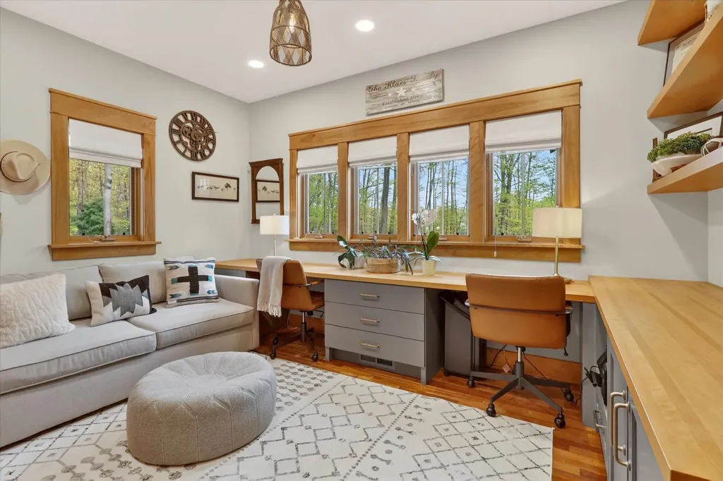 1901 Mccabe Avenue NE Ada Township MI 49331