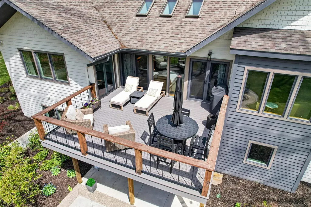 1901 Mccabe Avenue NE Ada Township MI 49331