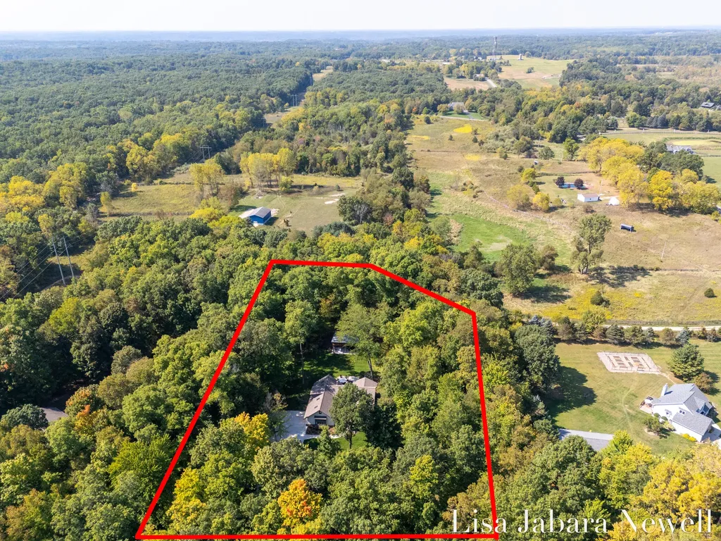 1901 Mccabe Avenue NE Ada Township MI 49331