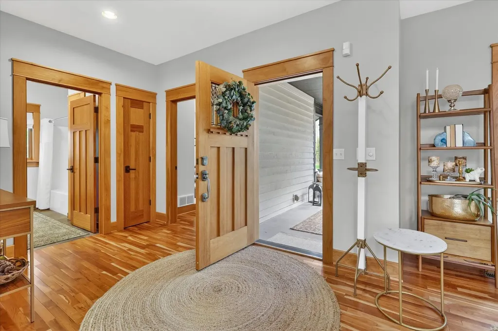 1901 Mccabe Avenue NE Ada Township MI 49331