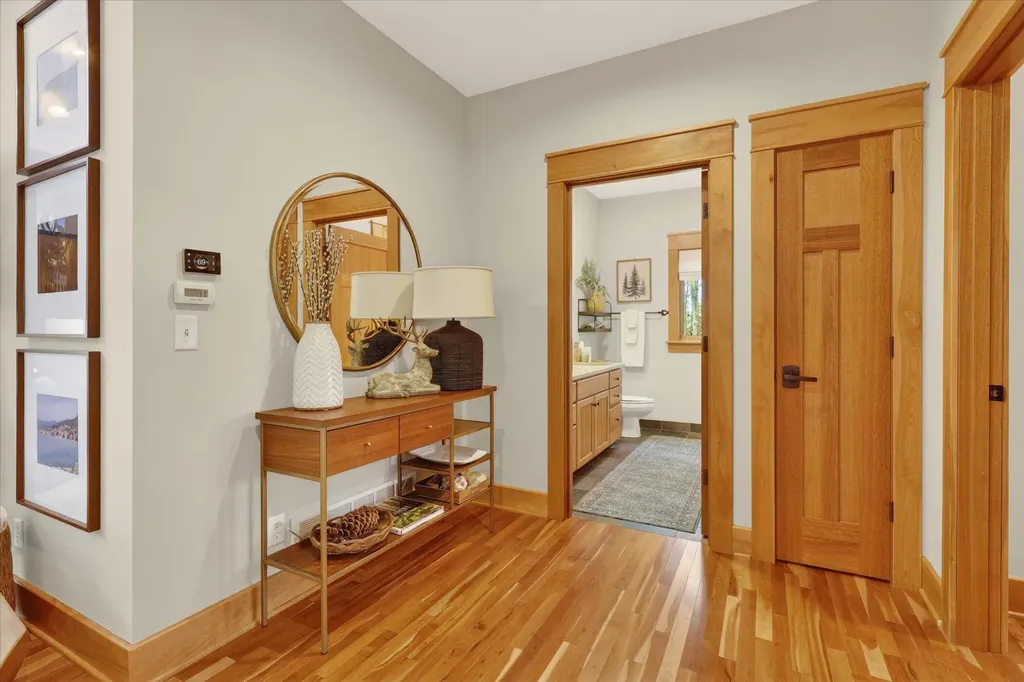 1901 Mccabe Avenue NE Ada Township MI 49331