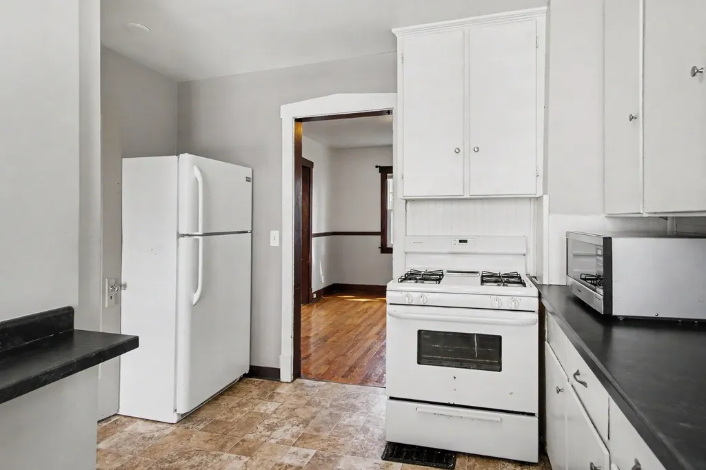 1219 Ball Avenue NE Grand Rapids City MI 49505