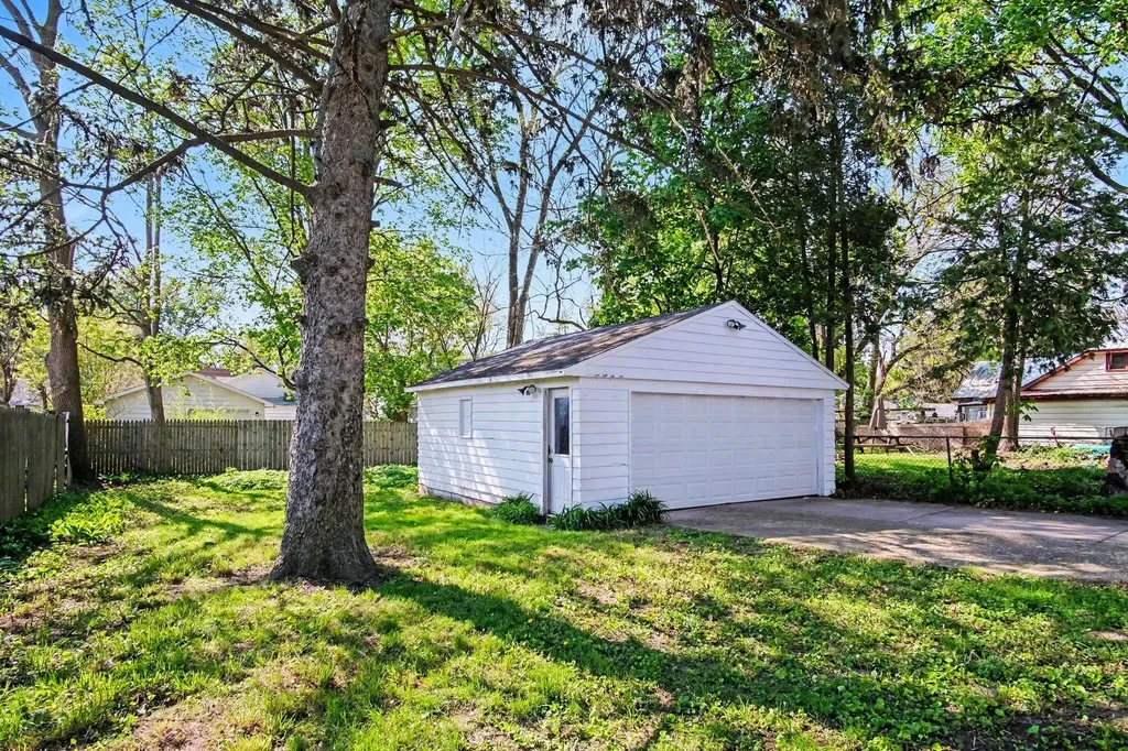 1219 Ball Avenue NE Grand Rapids City MI 49505