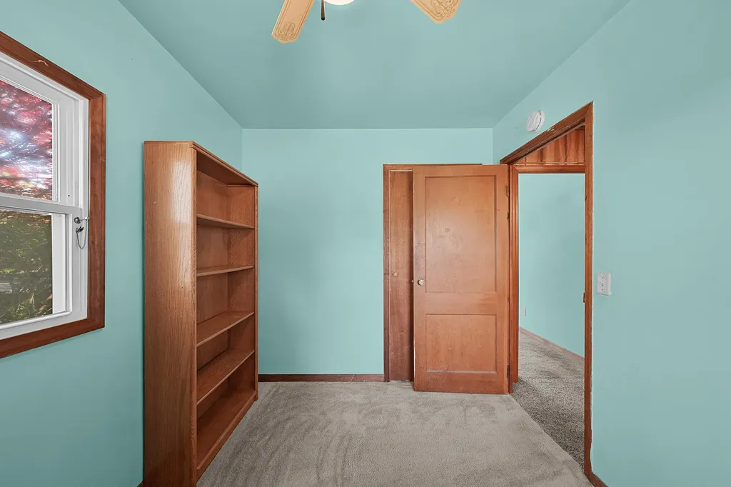 973 Valley Avenue NW Grand Rapids City MI 49504