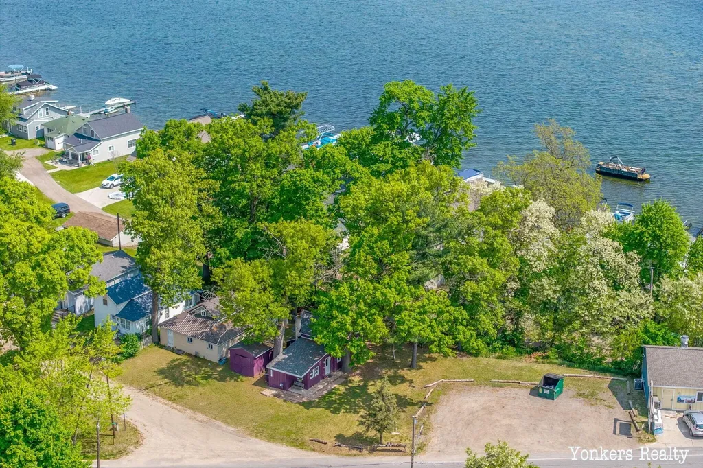 2696 Cottage Drive Keene Township MI 48865