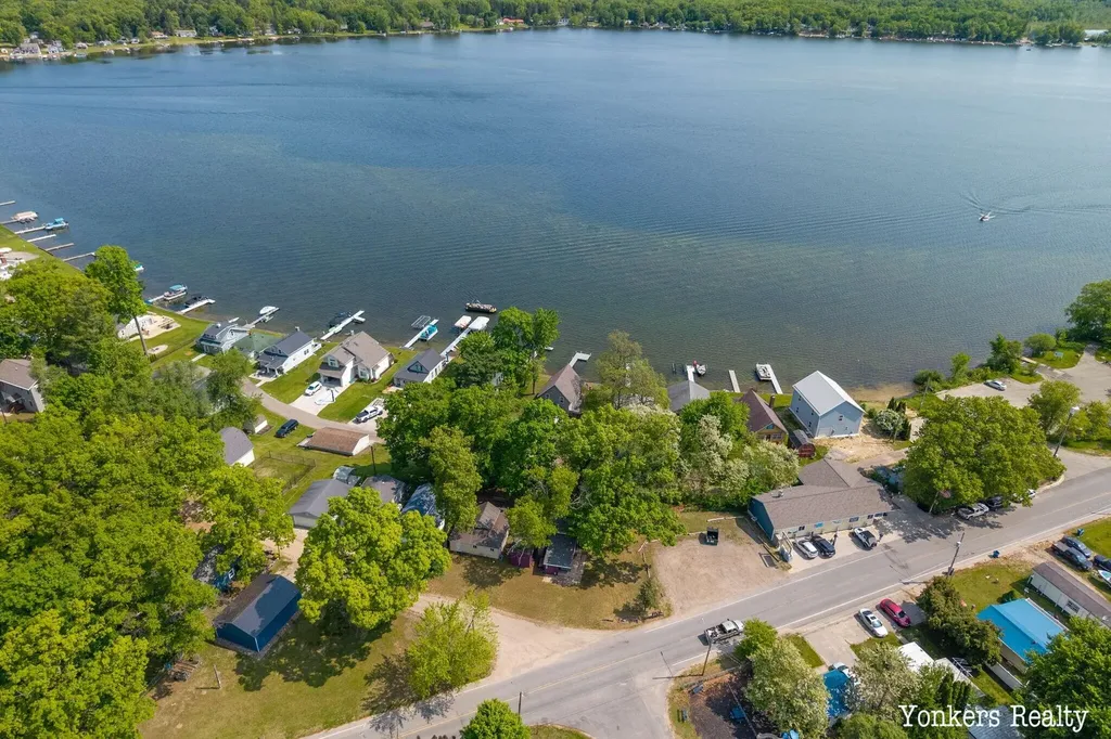 2696 Cottage Drive Keene Township MI 48865