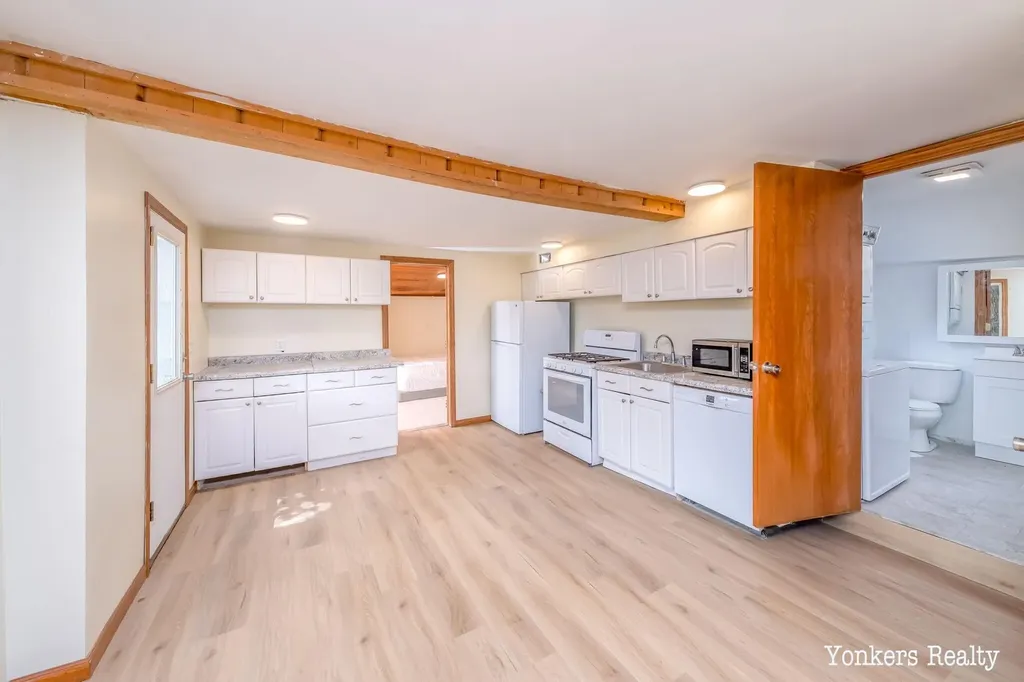 2696 Cottage Drive Keene Township MI 48865