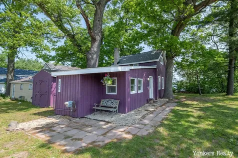 2696 Cottage Drive Keene Township MI 48865