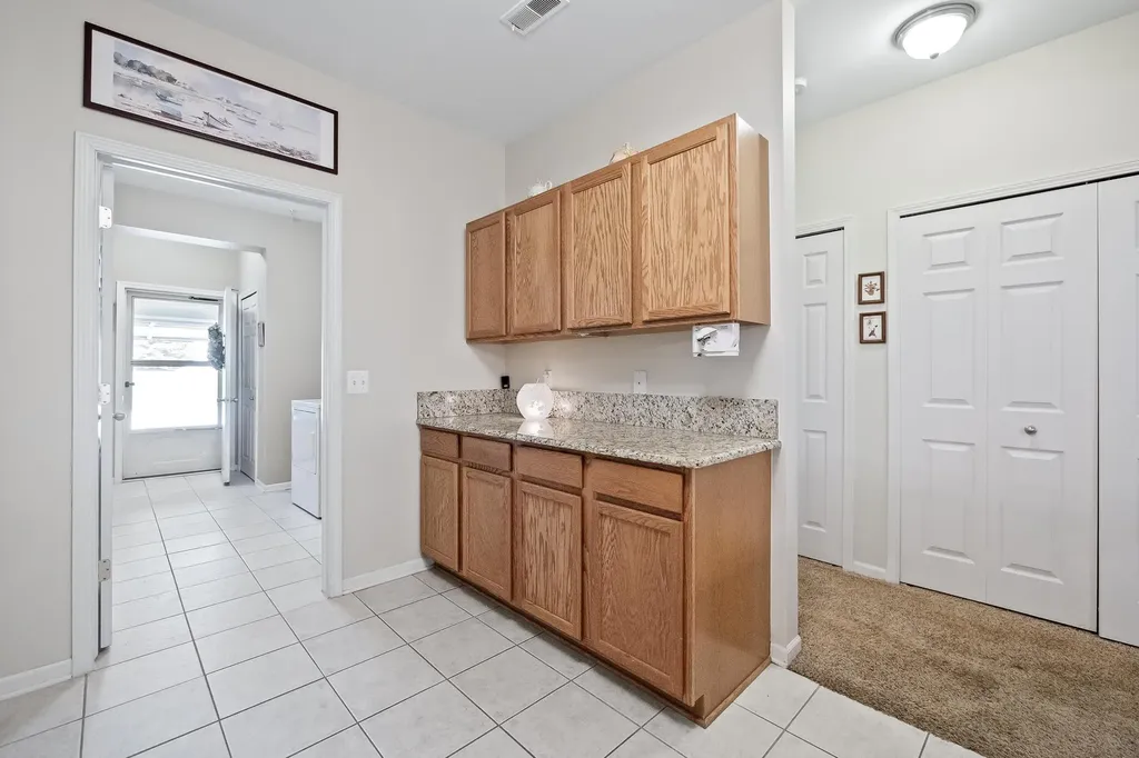 26984 Carrington Place Harrison Charter Township MI 48045