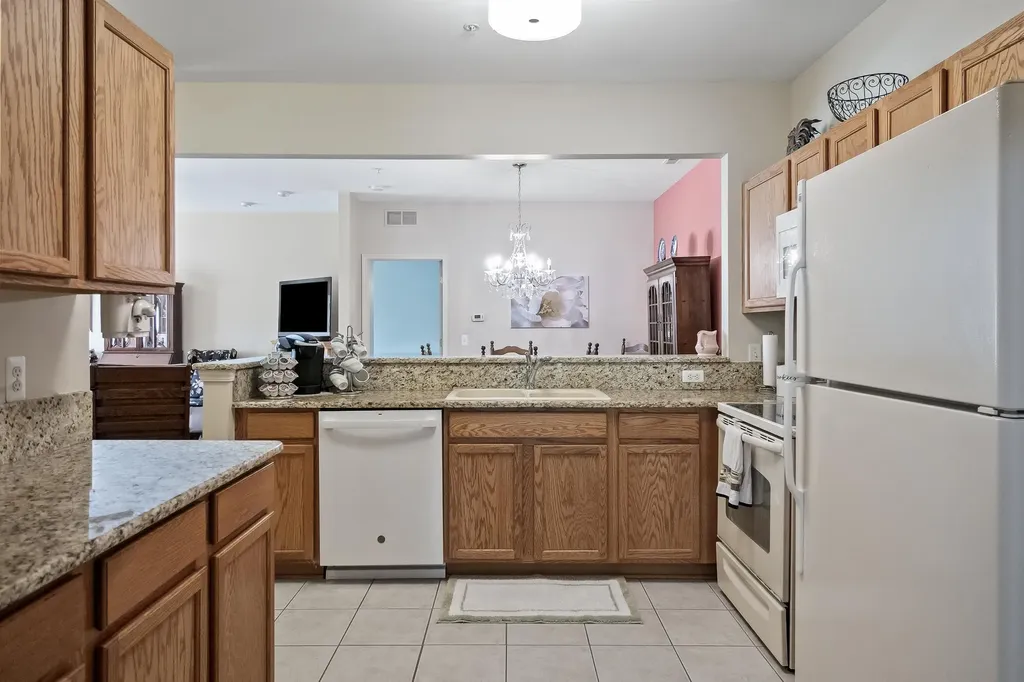 26984 Carrington Place Harrison Charter Township MI 48045