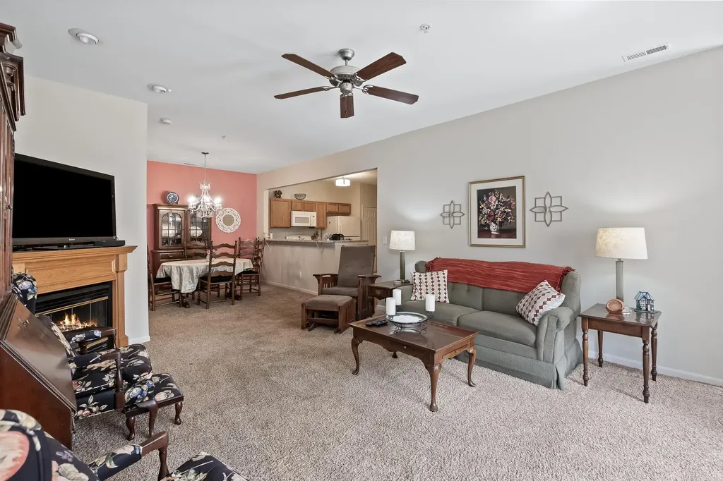26984 Carrington Place Harrison Charter Township MI 48045