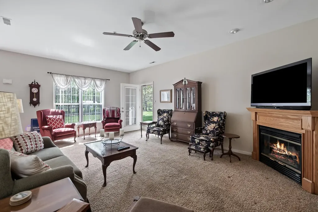 26984 Carrington Place Harrison Charter Township MI 48045