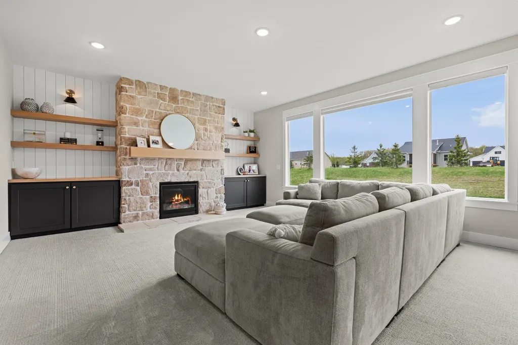5584 Stonebridge Drive Georgetown Charter Township MI 49418