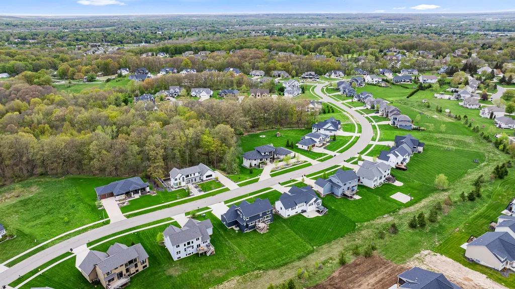 5584 Stonebridge Drive Georgetown Charter Township MI 49418