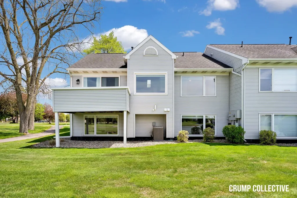1011 Fairfield Drive Georgetown Charter Township MI 49426