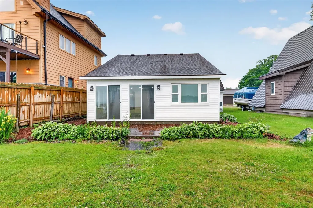 14471 Frances Avenue Johnstown Township MI 49017