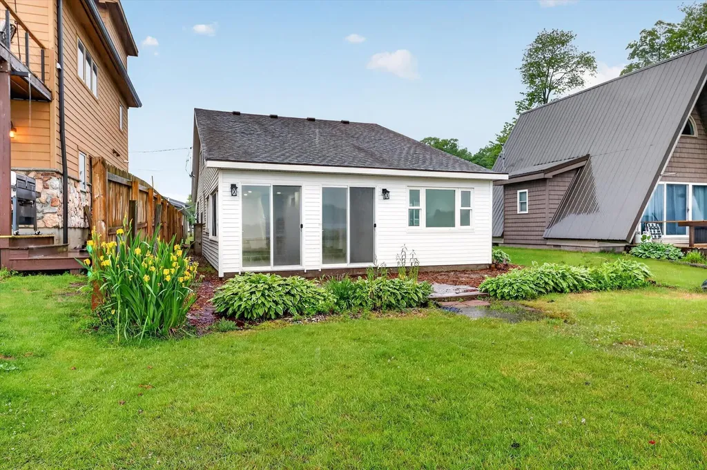 14471 Frances Avenue Johnstown Township MI 49017