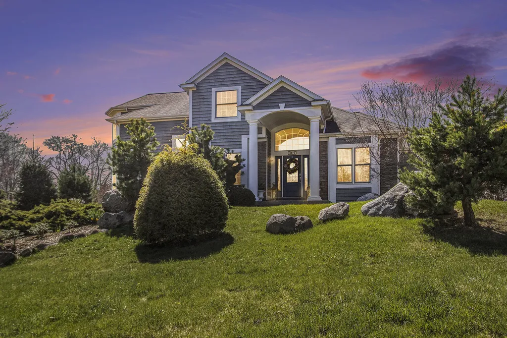 3975 Harbor Breeze Drive Norton Shores City MI 49441