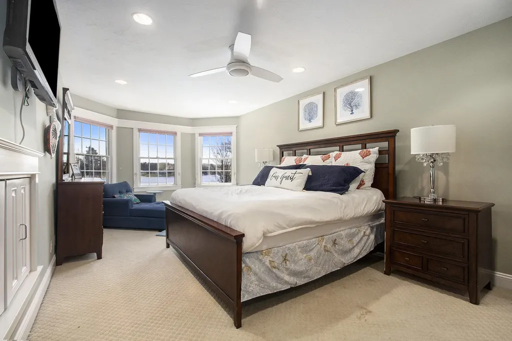 3975 Harbor Breeze Drive Norton Shores City MI 49441
