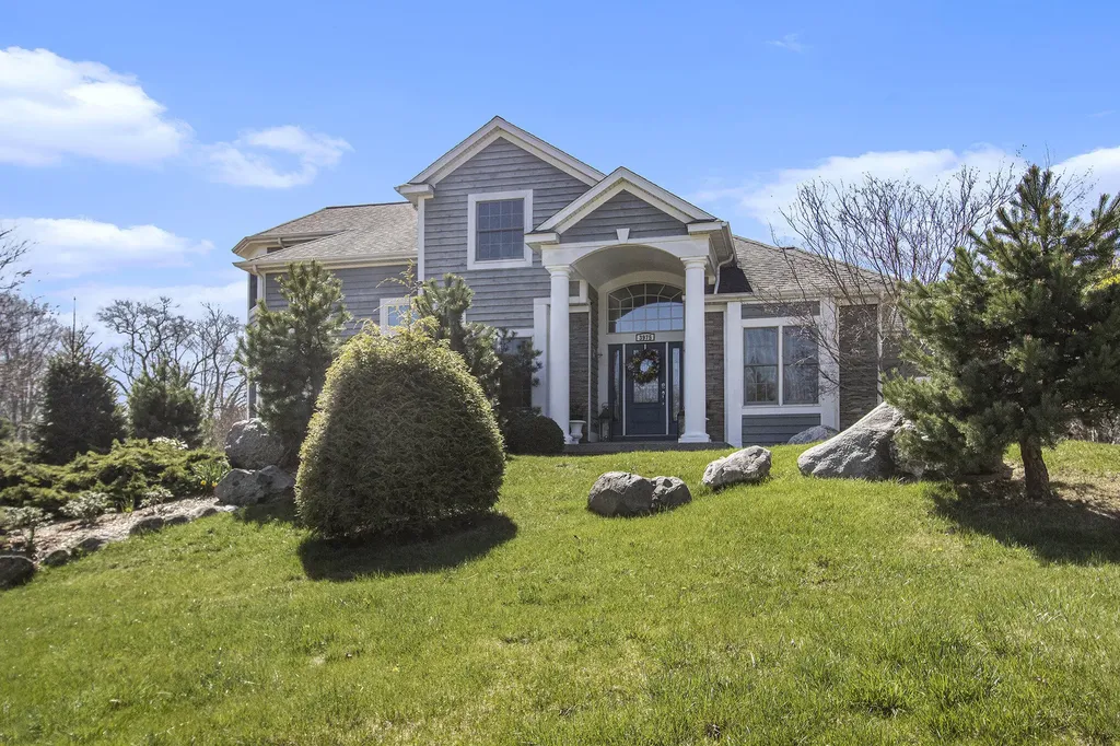 3975 Harbor Breeze Drive Norton Shores City MI 49441
