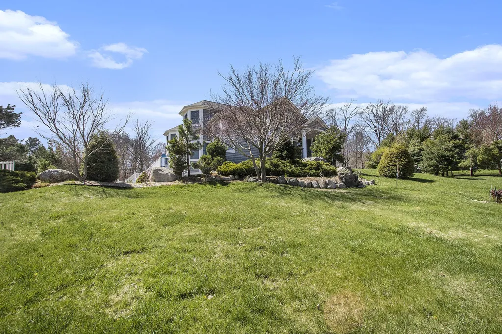 3975 Harbor Breeze Drive Norton Shores City MI 49441