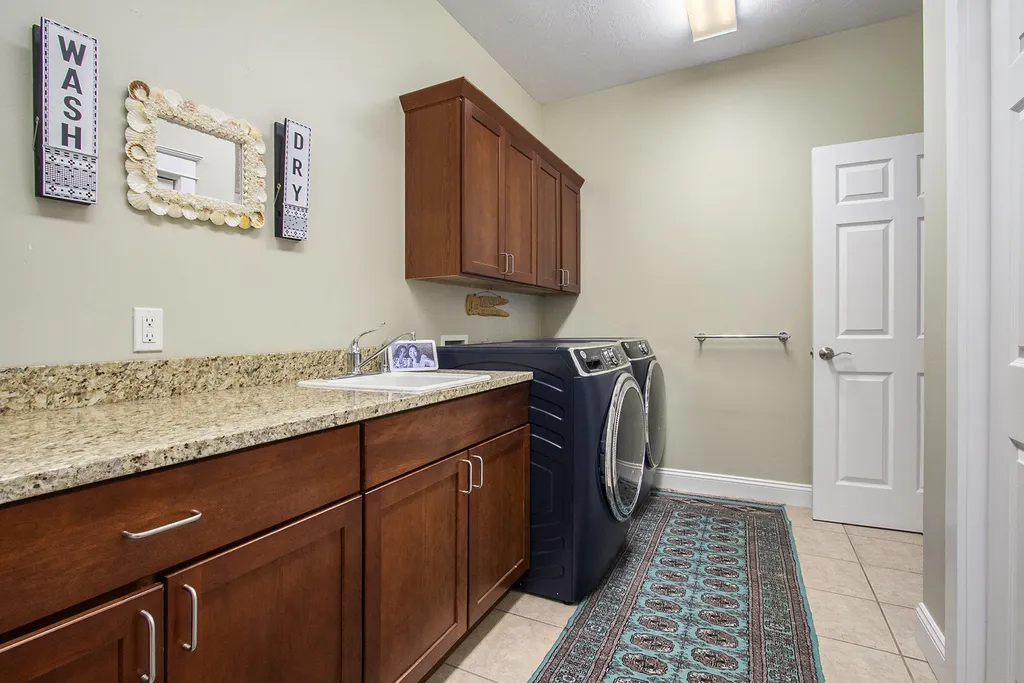3975 Harbor Breeze Drive Norton Shores City MI 49441