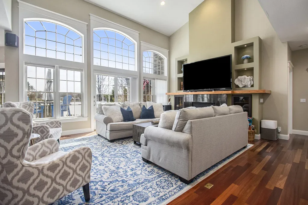 3975 Harbor Breeze Drive Norton Shores City MI 49441