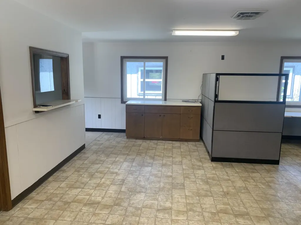 215 E Edgerton Street Unknown City MI 49329
