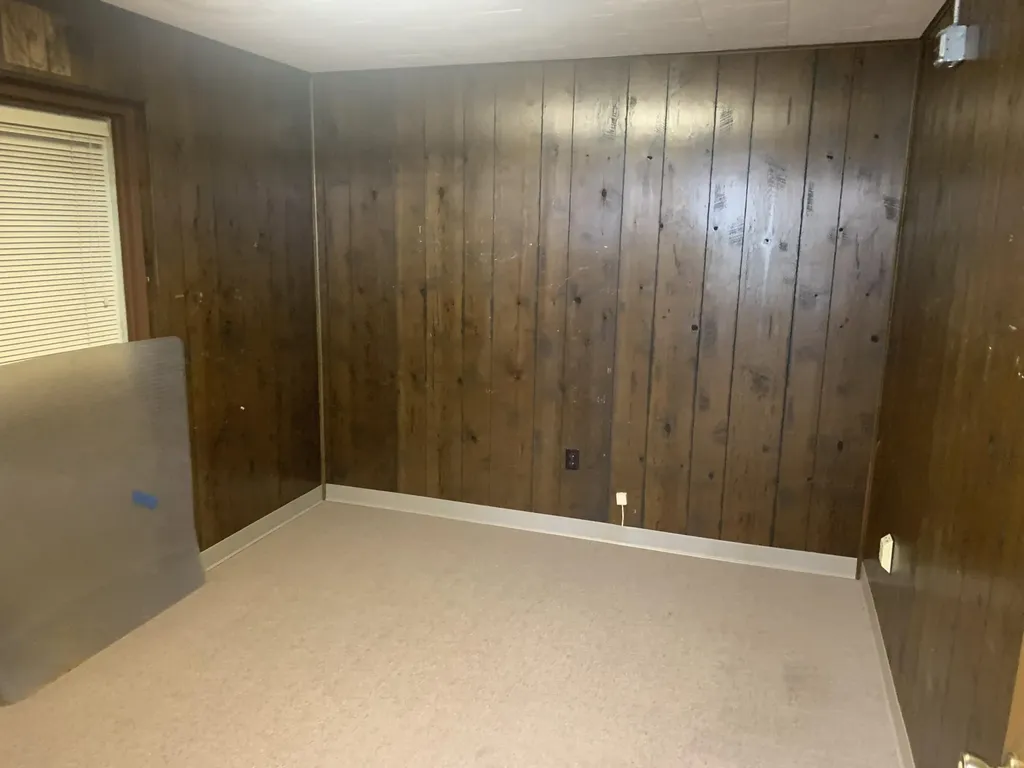 215 E Edgerton Street Unknown City MI 49329