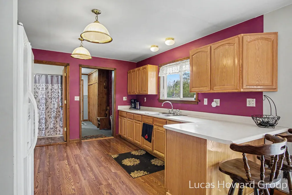 229 S Sherman Street Evergreen Township MI 48884
