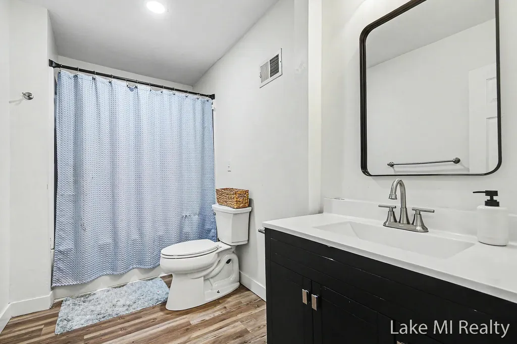 1378 36th Street SE Grand Rapids City MI 49508