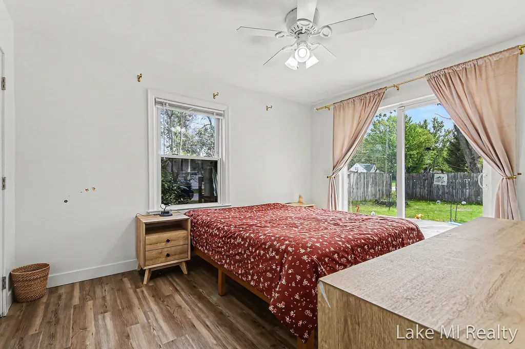 1378 36th Street SE Grand Rapids City MI 49508