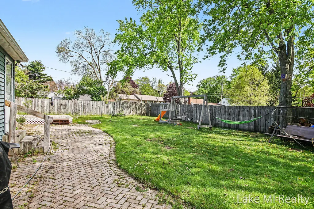 1378 36th Street SE Grand Rapids City MI 49508
