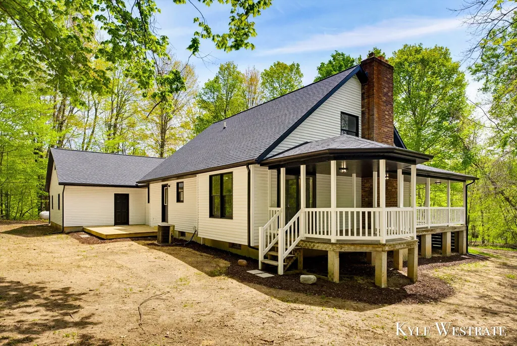 501 144th Avenue Leighton Township MI 49316