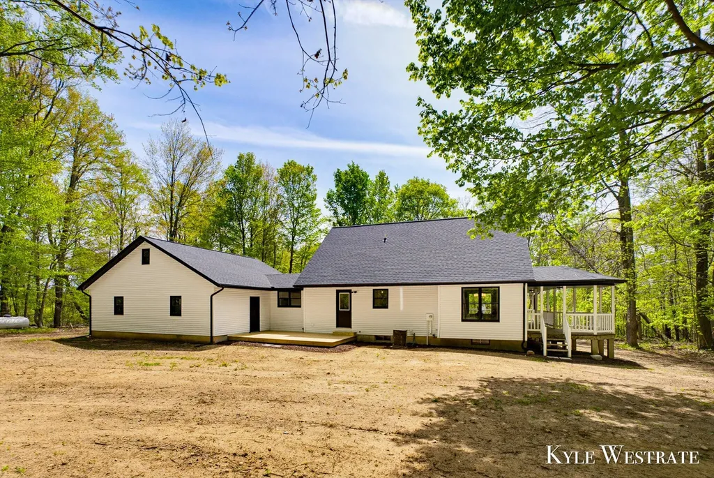 501 144th Avenue Leighton Township MI 49316