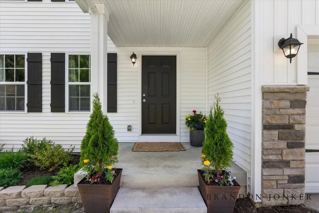 13748 Deer Creek Drive South Haven Charter Township MI 49090