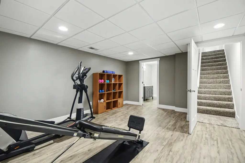 4355 Astoria Avenue SE Kentwood City MI 49512