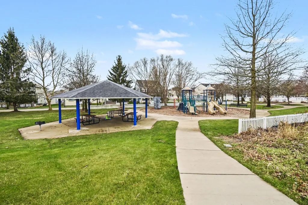 4355 Astoria Avenue SE Kentwood City MI 49512