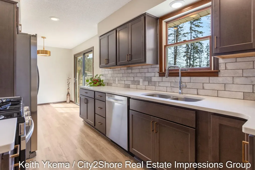 1830 N Roberts Road Muskegon Charter Township MI 49445