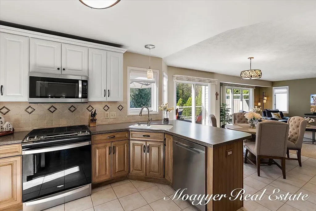 7321 Cuesta Way NE Cannon Township MI 49341