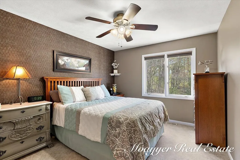 7321 Cuesta Way NE Cannon Township MI 49341