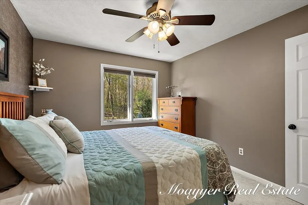 7321 Cuesta Way NE Cannon Township MI 49341