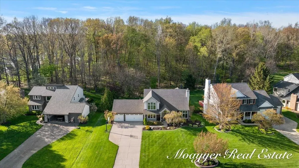 7321 Cuesta Way NE Cannon Township MI 49341
