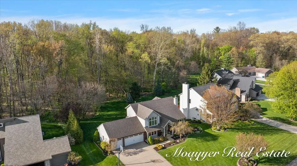 7321 Cuesta Way NE Cannon Township MI 49341