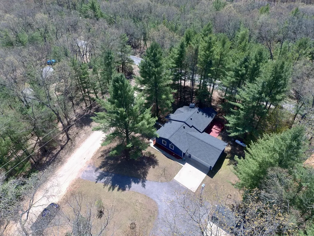 7312 W Echo Lake Drive Lake Township MI 49304